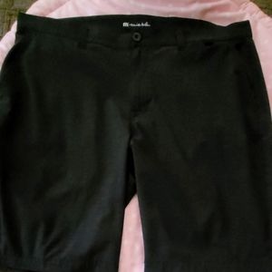 Mens Travis Mathew shorts size 40